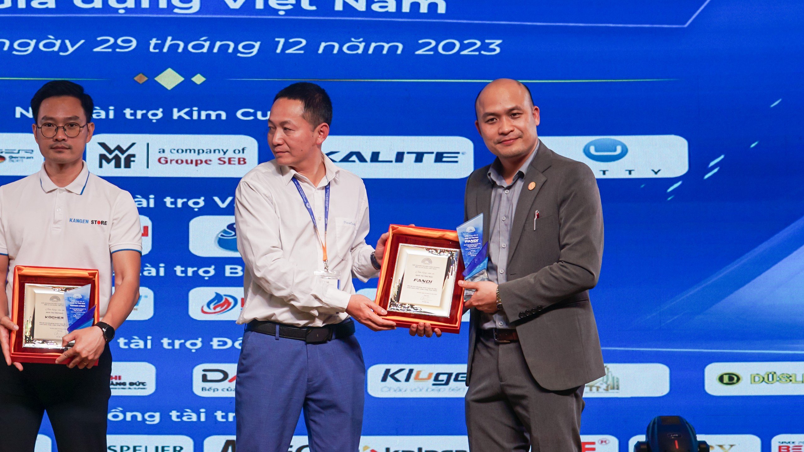 FANDI - Nhà tài trợ BẠC - Gala Hiệp hội bếp & gia dụng Việt Nam 2023