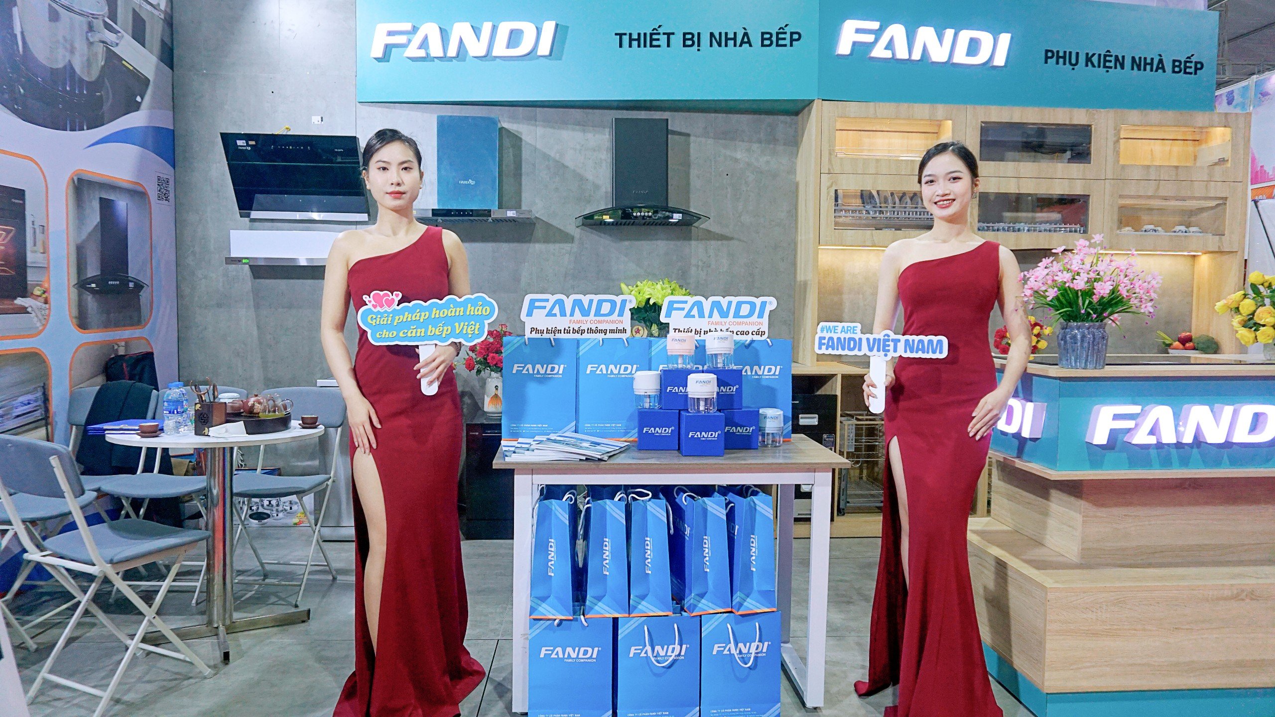 Fandi tỏa sáng tại Vietbuild với thiết bị & phụ kiện bếp cao cấp